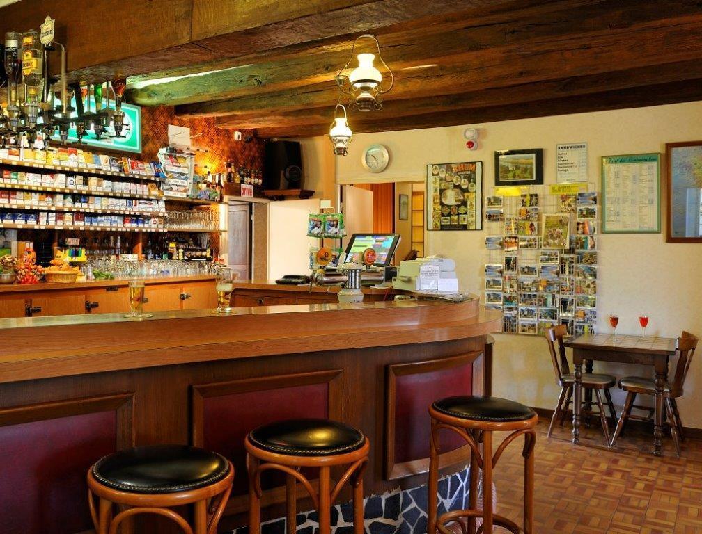 Hotel Auberge De La Bonde Logis Ланже Экстерьер фото